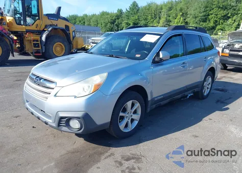 2013 Subaru Outback 2.5I Premium z USA, uszkodzony, nr VIN 4S4BRBCC7D3278460
